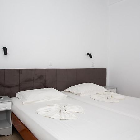 Sea Breeze 2 Apartments 马斯蒂查里 外观 照片