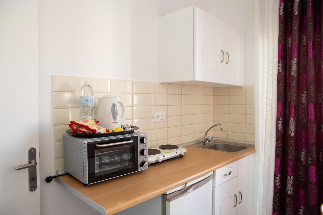Sea Breeze 2 Apartments 马斯蒂查里 外观 照片